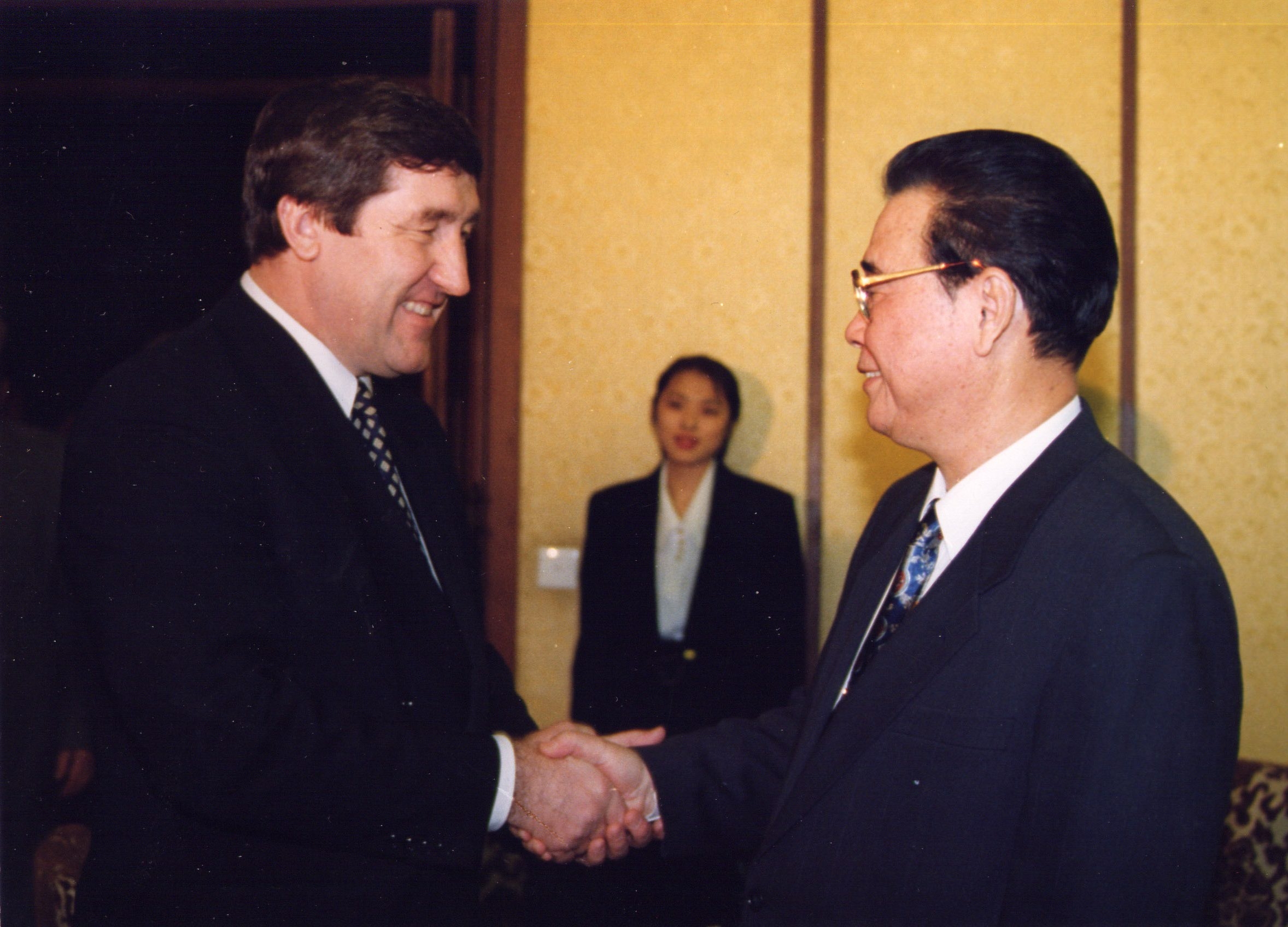 Официальный визит в КНР; 1995 г.